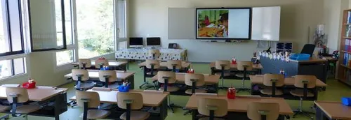 Journal 9h - 59 566 enseignants font leur pré-rentrée ce matin,...