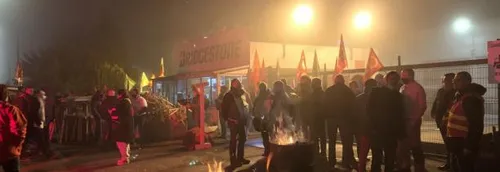 Journal 9h - La mobilisation des salariés de Bridgestone à Béthune,...