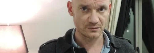 Gaétan Roussel est sur Mona FM pour dévoiler le titre de son nouvel...