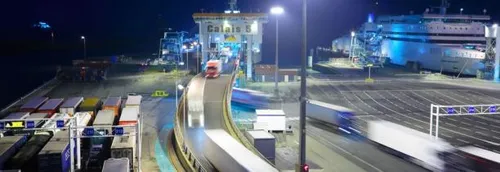 Journal 12h - La frontière rouverte, entre le Royaume Uni et la...