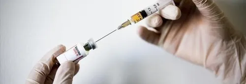 Journal 12h - Objectif : 400 000 vaccinations par jour en France 