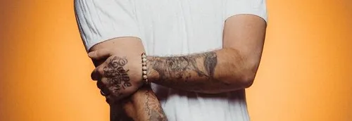 KEEN'V vous donne envie de partir à Tahiti avec son album Rêver