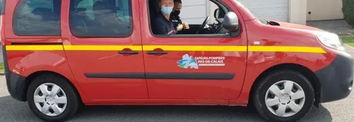 Journal 9h - Les chiffres de l'épidémie s'améliorent, et des...