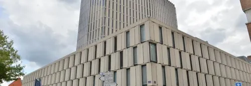 Journal 12h - 2 infirmières condamnées à Lille, après la mort d'un...