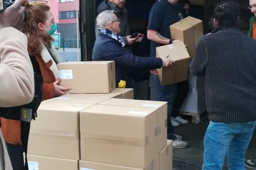 Journal 9h - La guerre continue en Ukraine, alors que la solidarité...