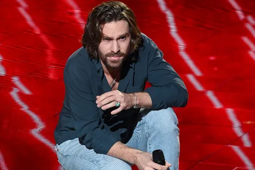 "The Voice": Le candidat Stephen Di Tordo a secoué twitter hier  -...