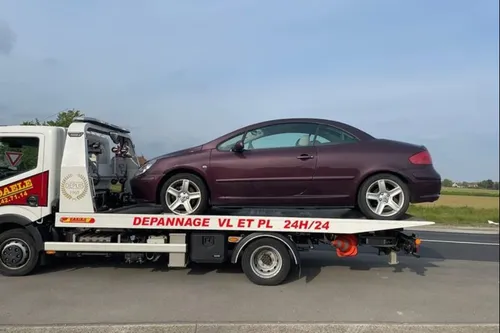 Journal 9h - Contrôlé à 203km/h dans le Nord, au lieu de 110