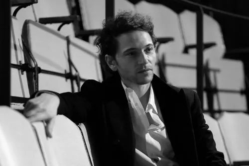 RAPHAEL nous parle de Bande magnétique son spectacle sera au Zéphyr...