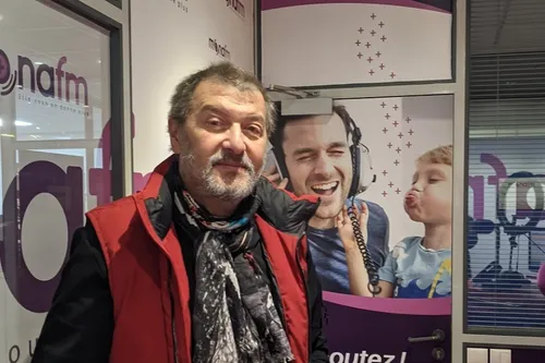 DANIEL LEVI - Hommage à une voix incroyable - sa dernière interview...