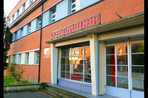 Journal 9h - Les enseignants d'un lycée de Roubaix exercent leur...