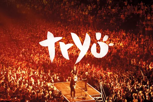 TRYO vous présente l'album Live Tryo on Tour - 12 000 personnes à...