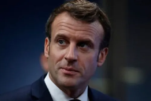 Journal 12h - Emmanuel Macron sort du silence, ce midi