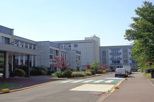 Journal 12h - 2 enquêtes ouvertes à Lille, après la mort d'un...