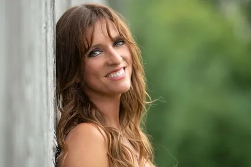 LYNDA LEMAY est de retour à Lille en décembre et avec deux albums...