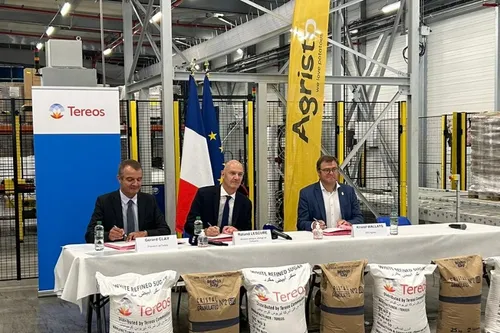 Journal 9h - Le géant de la frite belge Agristo va s'installer sur...