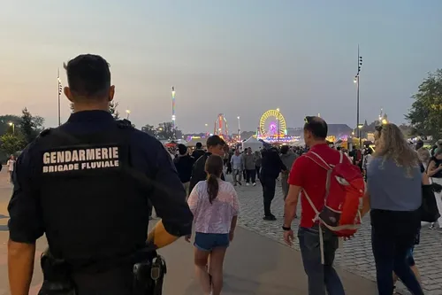 Journal 12h - Le bilan des services de l'Etat, après la braderie de...