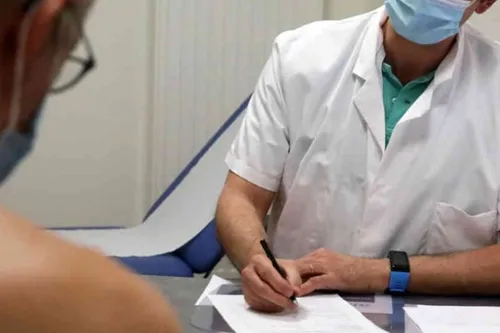 Journal 12h - Les médecins libéraux appelés à la grève à partir...