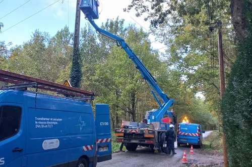 Journal 9h - Le bilan, après le passage de la tempête Ciaran dans...