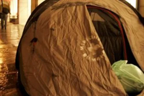 Journal 9h - Baisse du mercure : de nouvelles places d'hébergement...