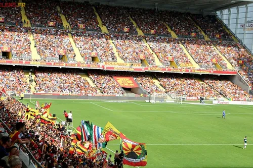 Journal 12h - Football : Séville dépose un recours, après...