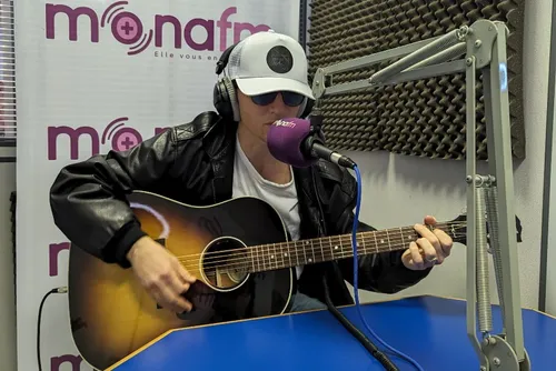 RAPHAEL nous présente son nouvel album "Une autre vie"