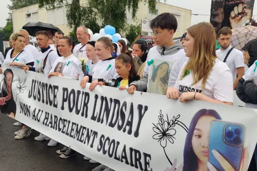 Journal 12h - Un hommage rendu à Lindsay à Vendin le Vieil cet...