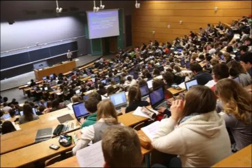 Journal 7h - Une pétition lancée par des étudiants en médecine à Lille