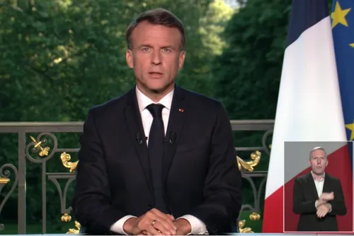 Journal 9h - Le coup de poker d'Emmanuel Macron après la montée...