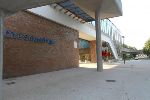 Journal 7h - Des amphithéâtres de l'Université de Lille fermés,...