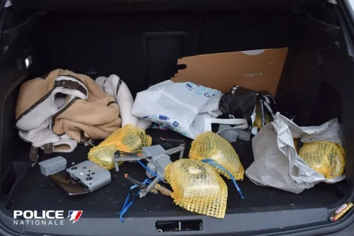 Journal 9h - 3 individus interpellés dans le Pas de Calais, alors...