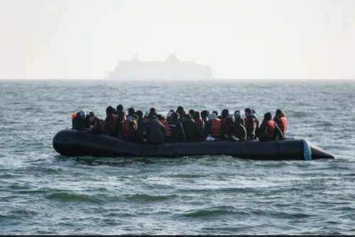 Journal 9h - Le bilan s'est alourdi : 3 migrants sont morts hier au...