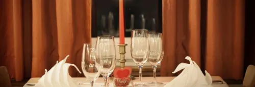 Les restaurants tentent de s'adapter à une Saint-Valentin particulière