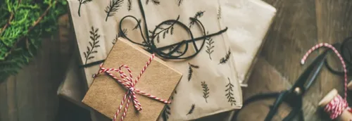 Confectionnez une Boîte de Noël pour les sans-abris avec HelpAssos