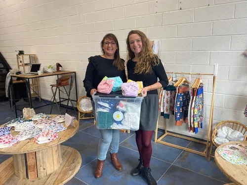 Des couches lavables livrées dans la MEL avec "l'Envers du dessous"