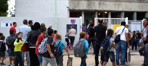 Pourquoi la rentrée se fait-elle un 3 janvier ?