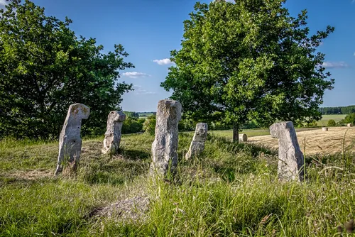 Découverte insolite : à la recherche des menhirs dans la région