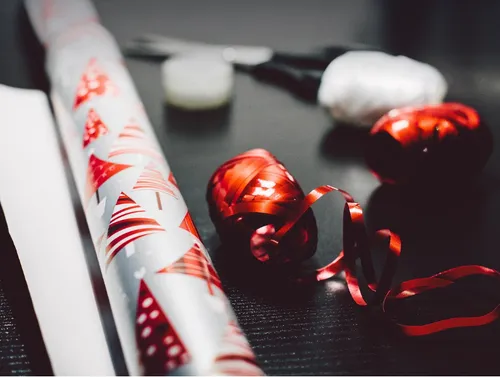 Comment bien recycler ses emballages de fêtes ?