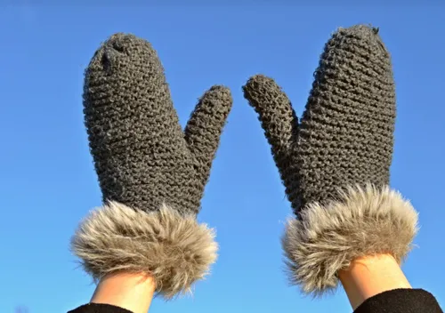 Des petits gestes à adopter pour avoir (un peu) moins froid