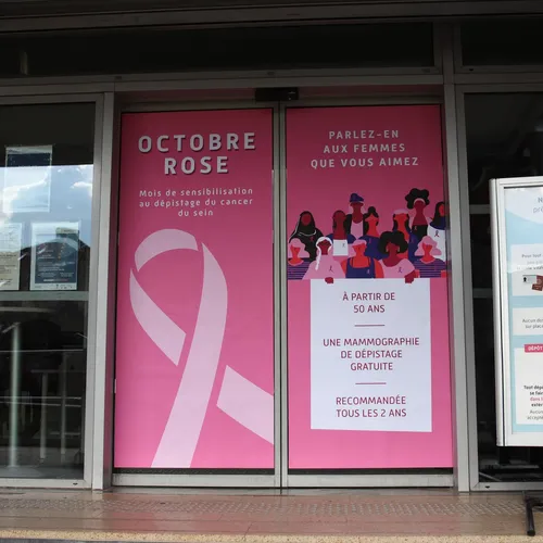 Une mammonavette à Roubaix pour emmener les femmes se faire...