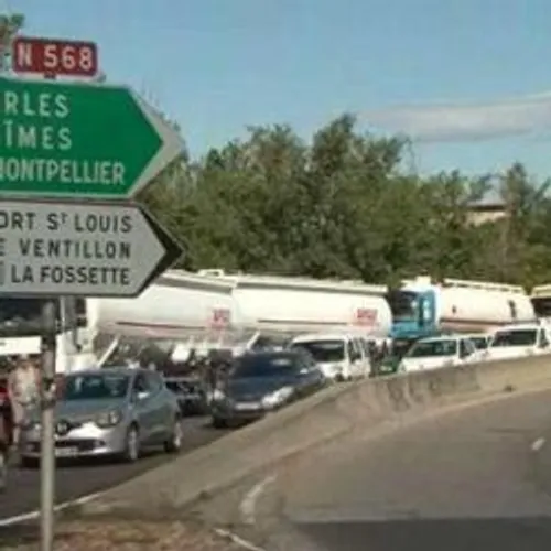 Fos-sur-Mer - Circulation : PLUS DE POIDS-LOURDS ENTRE LA FEUILLANE...