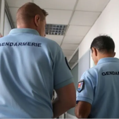 Gard : un père tue son fils lors d'une bagarre familiale.