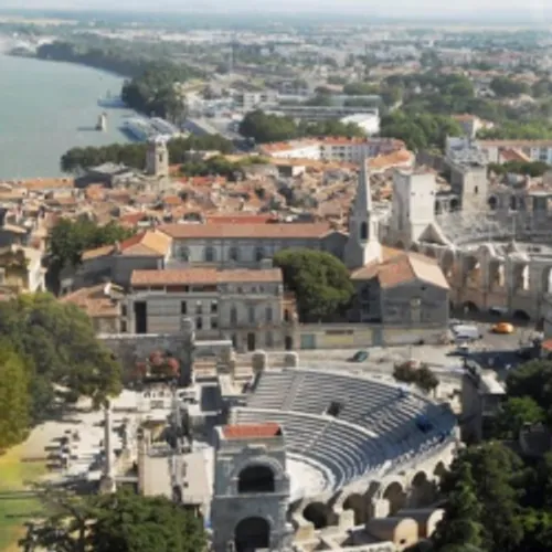 Arles: L'État vient au secours du centre-ville d'Arles.