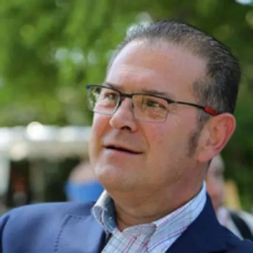 [ POLITIQUE - MARSEILLE ] : BRUNO GILLES ANNONCE SA CANDIDATURE A...