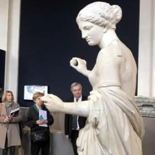 [SORTIE - LOISIRS]: Les trésors d'Arles s'exportent en Suisse.