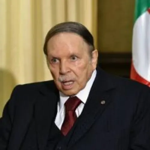 [ INTERNATIONAL - ALGERIE ] ABDELAZIZ BOUTEFLIKA SE RETIRE DU POUVOIR.