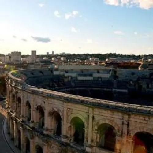 [ PATRIMOINE - NIMES ] REMISE OFFICIELLE D'UN DON DE 240 000 € POUR...