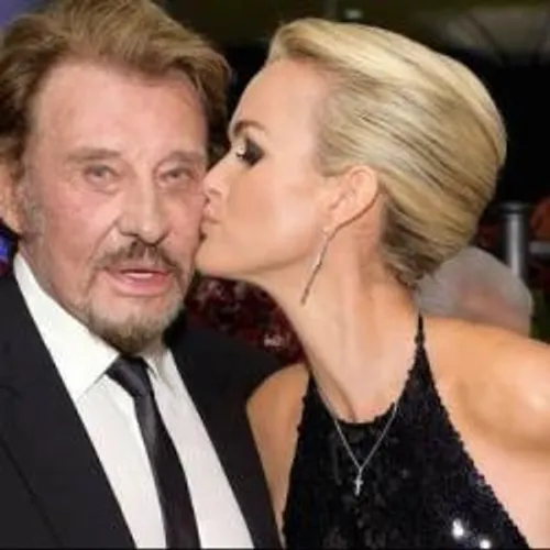 [ PEOPLE - HERITAGE JOHNNY HALLYDAY ] Cette interview du rockeur...