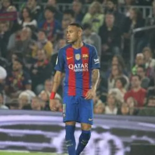 [ SPORT - FOOTBALL ] : accord verbal entre la star du PSG Neymar et...