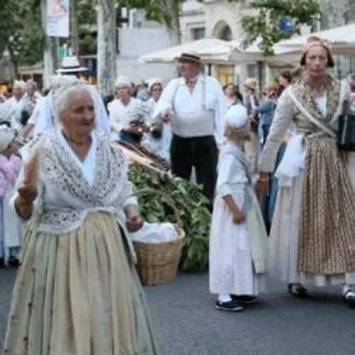 [ BON PLAN SORTIE - ARLES ] grande pastorale pour la 70e Pegoulado.