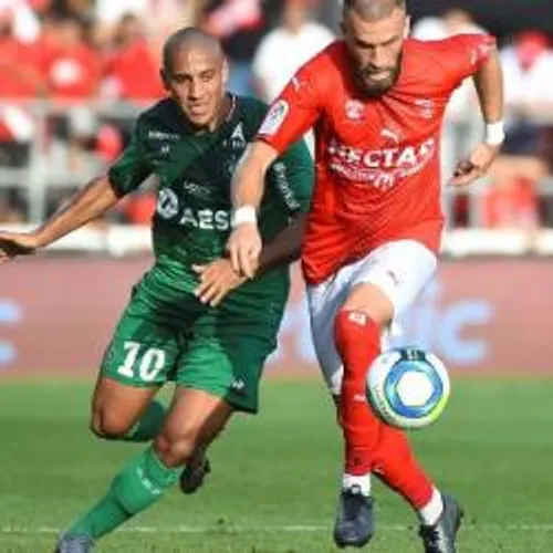 [ SPORT - FOOTBALL ] Nîmes s'incline aux Costières face à...